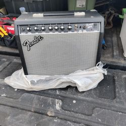 Fender Frontman 25R amp