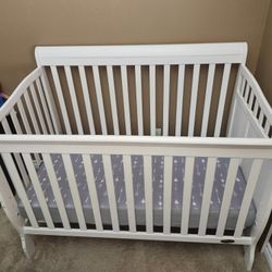 Crib With Changing Table - Grows With Your Child