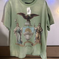 Who Decides War Sage Green Boxy T Shirt Size Medium 