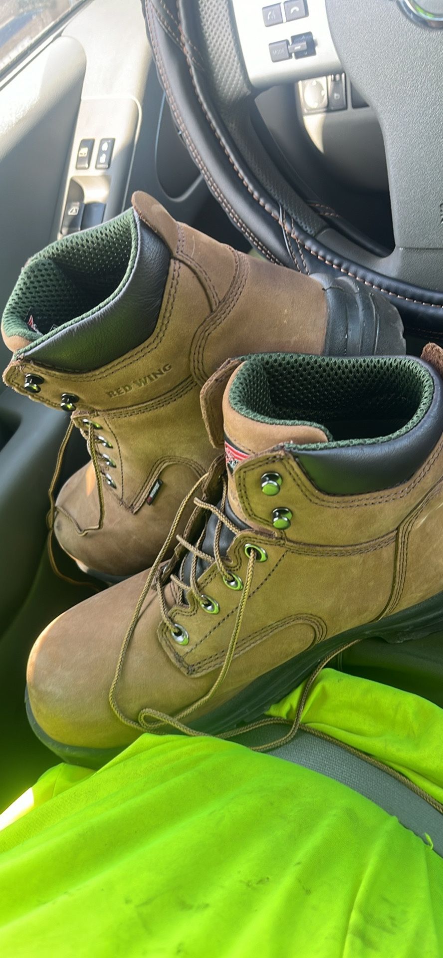 Red Wing Shoes King Toe Safety Work Boots Size 10.5 E2 #2240 Brown Men’s