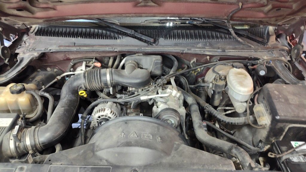 03 Chevy 4.3 V6 Engine, Can Hear Run and Test Drive It.