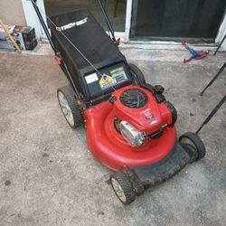 Troy-Bilt Lawn Mower 