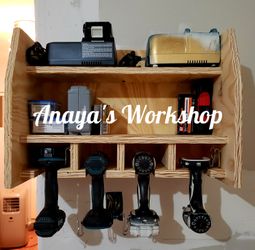 Drill charging station