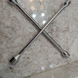 4 Way Lug Nut Wrench 