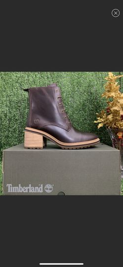 Brand New In The Original Box Timberland Women Size 6
