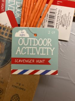 Nature Scavenger Hunt Outdoor Activity 4ct