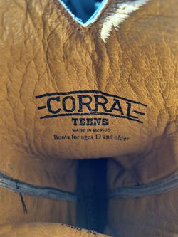 Ladies boots