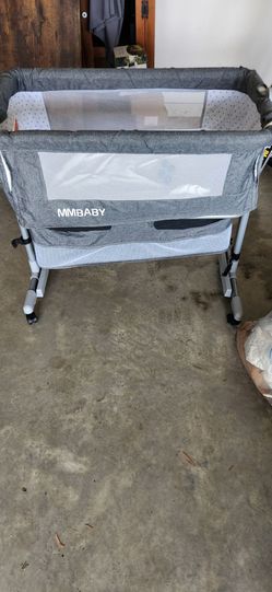 Infant mobile crib