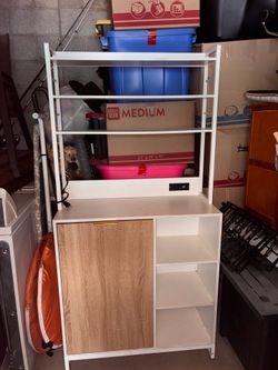 Kitchen hutch