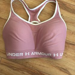 Under Armour 32DD Workout Top
