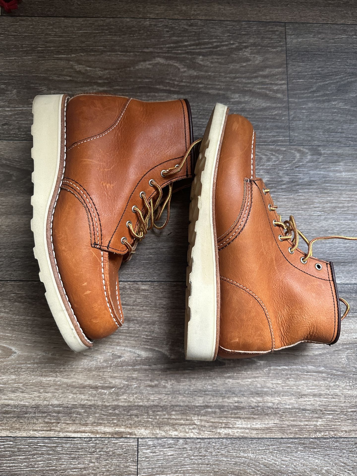 Brand New Red Wing Heritage - Style 875 CLASSIC MOC