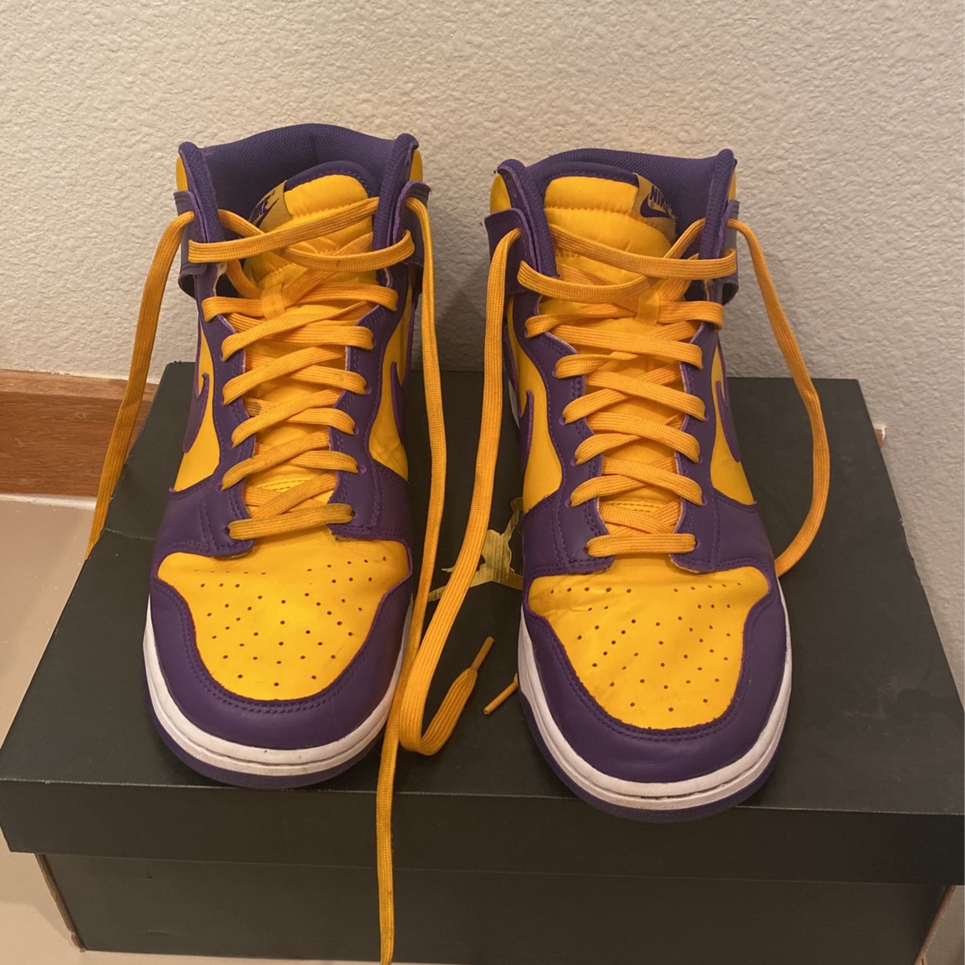 Laker Color Way Nike Dunks Size 12