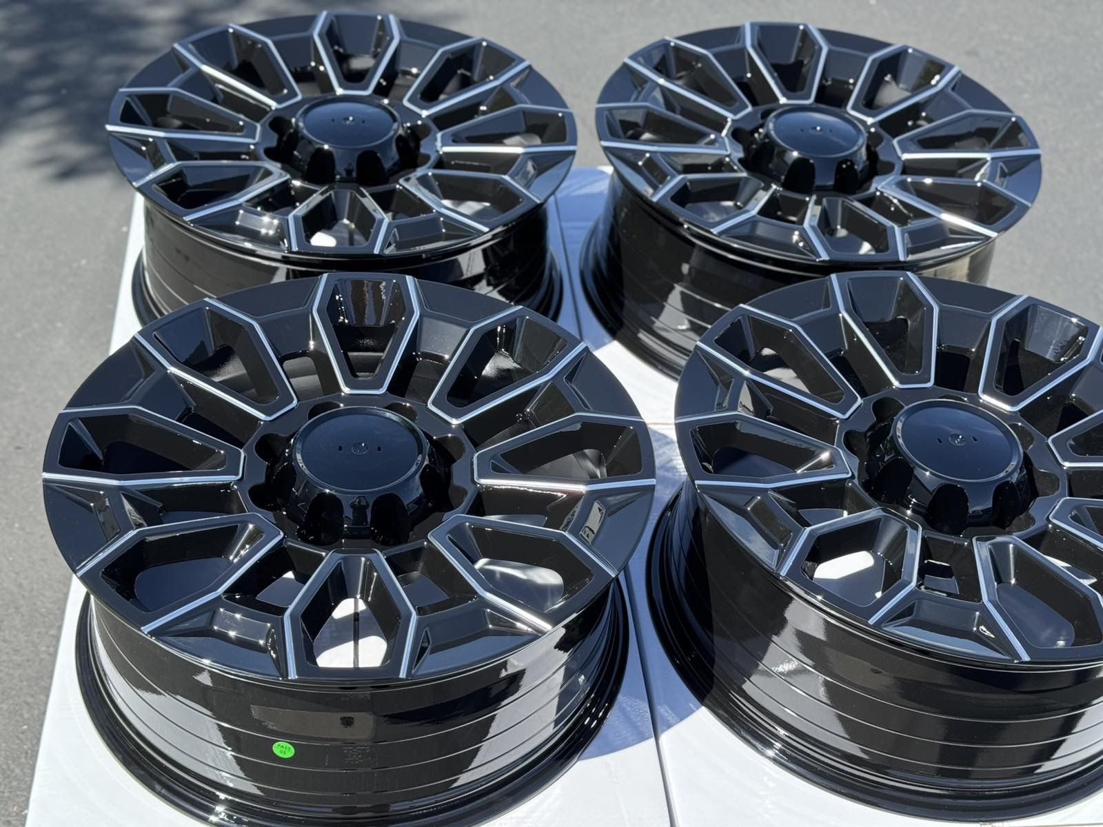 NEW ARRIVALS 22" Wheels 22x9 8x180 Rims Chevy Silverado GMC 2500HD 3500 Sierra 3500HD Chevrolet 2500 Denali AT4 AT4x Ultimate ZR2