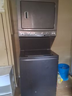 Stackable Washer & Dryer
