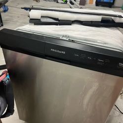 New Fridgeaire Dishwasher