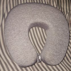 Traveling Pillow