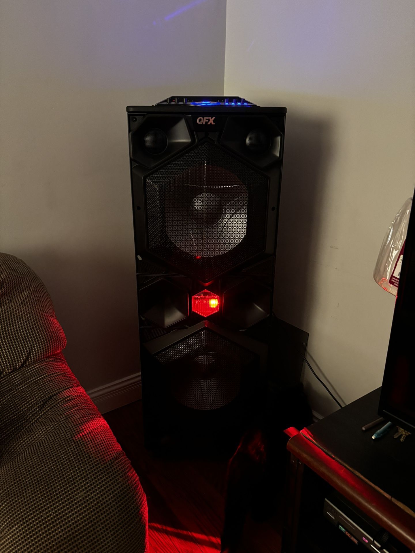 QFX E-1500 Portable Bluetooth Speaker | Subwoofer