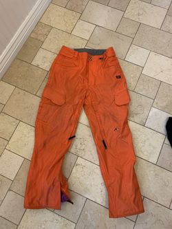 Snowboard pants