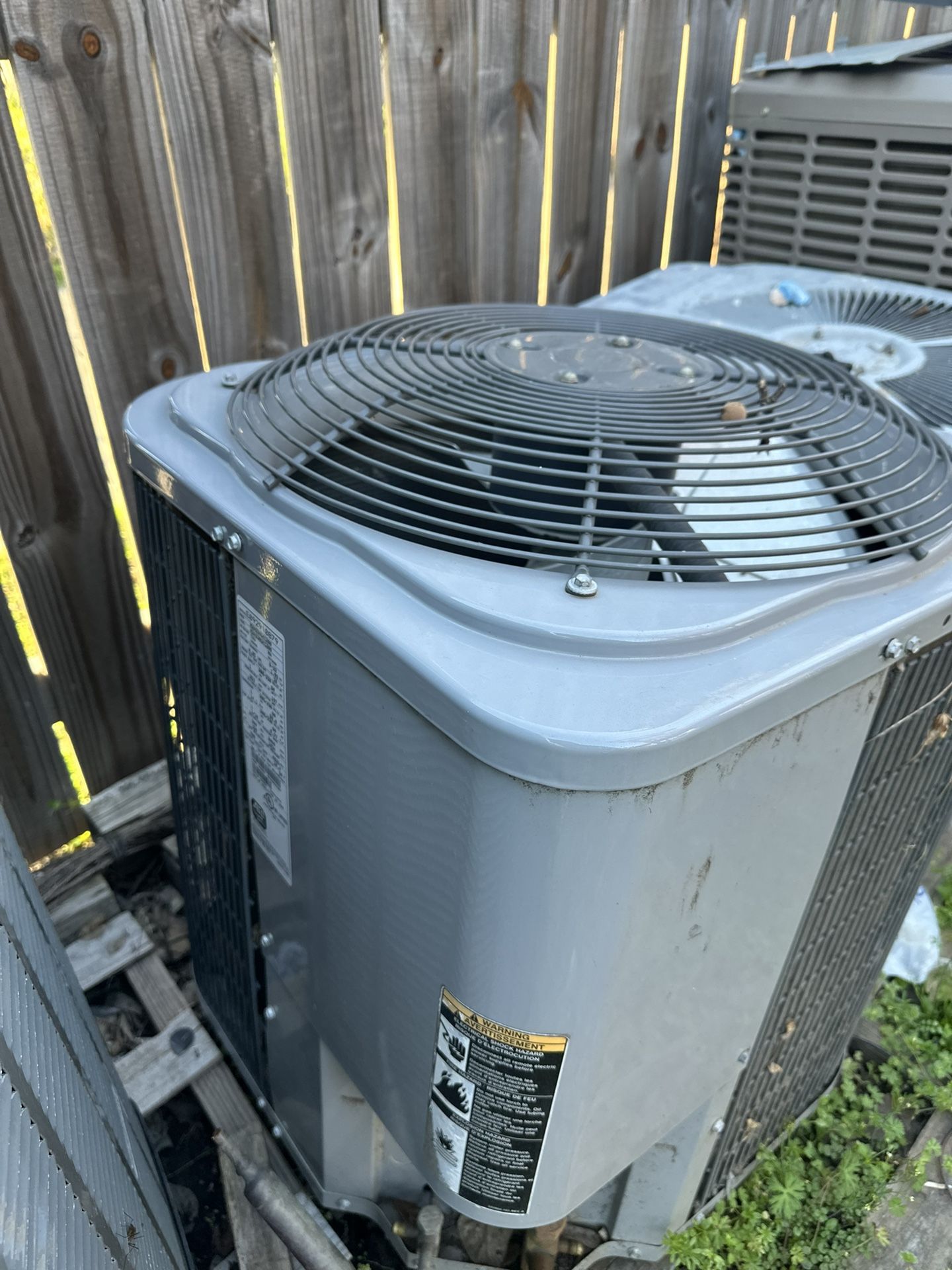 2.5 Ton Carrier Unit R 22