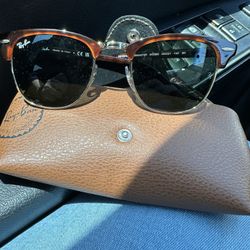 RayBan Clubmaster