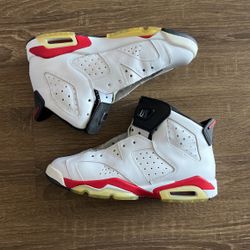 Air Jordan 6 (GS) size 4.5Y
