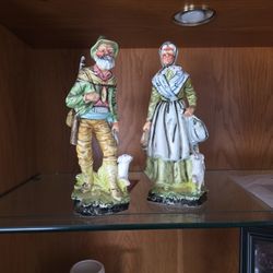 Figurine Set