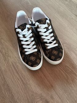 Guess Women’s Sneakers – Black & White