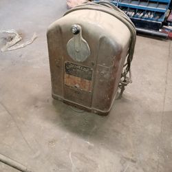 Welder Vintage Lincoln