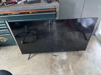 55 Inch Smart Tv Works Good No Remote
