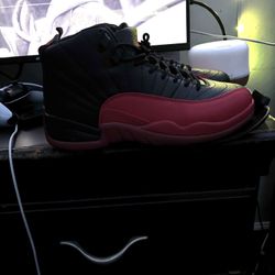 Jordan 12 flu games size 10