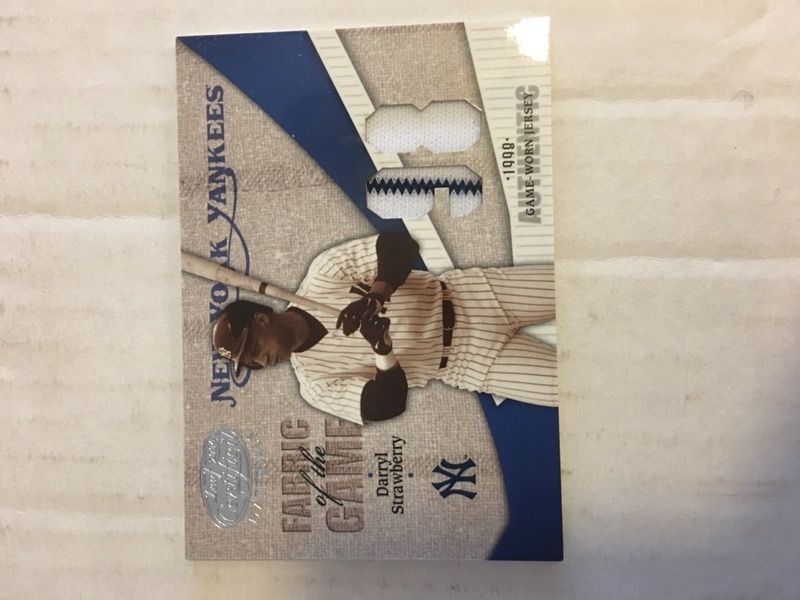 04 Leaf Certified Darryl Strawberry Dual Game Worn Jersey Yankees