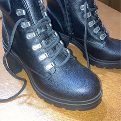 Women’s Combat Boots