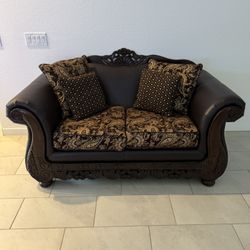 Sofa For Sale 
