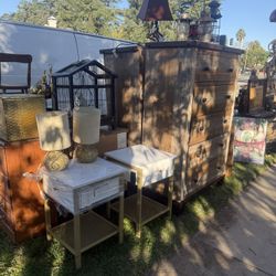 Pop Up Sale Jan 29-31 📍 5340 Woodman Ave Sherman Oaks