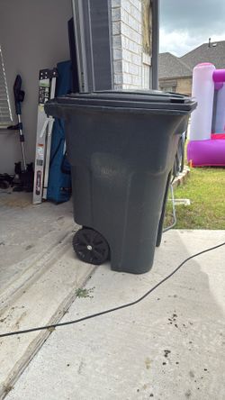 64 Gal Toter Garbage Can