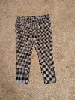Old Navy black & white pixie pant size 14