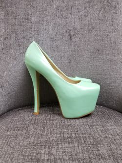 Tiffany blue sexy pumps/heels size 7 - NEW