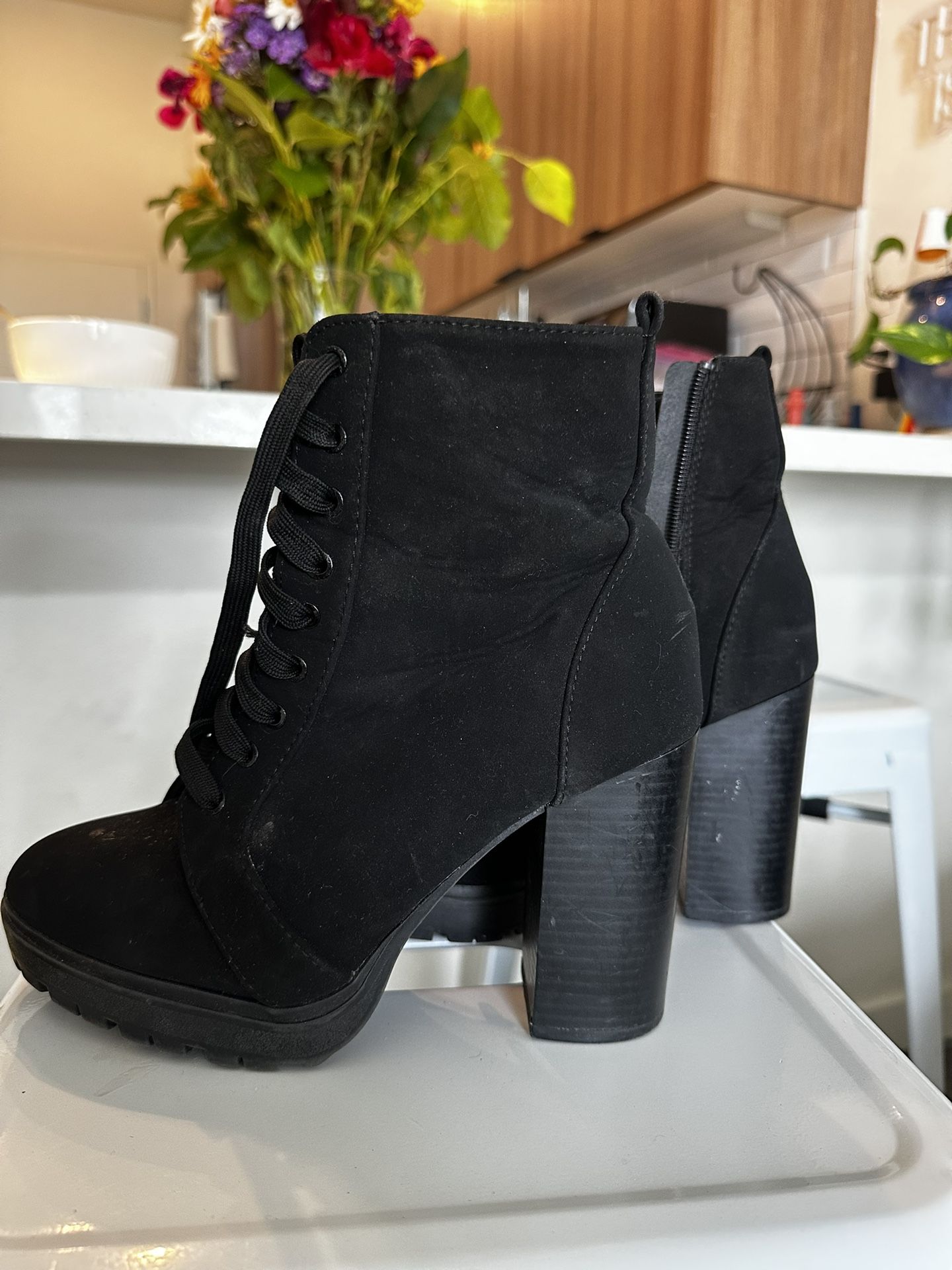 Black Suede Heels (7)