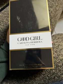 Carolina Herrera perfume 