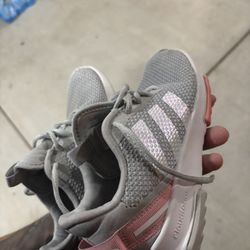 Women’s Adidas Cloudfoam Shoes