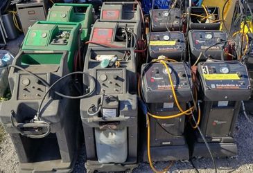 Flo-Dynamics  BrakeMate Jr. Professional brake fluid machines