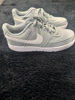 Olive Green Nike Size 9 In Women