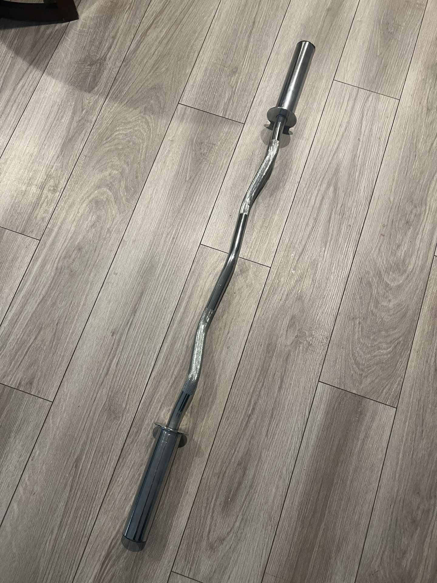 EZ Curl Bar