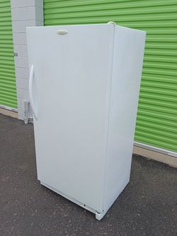 Frigidaire Freezer Stand Up