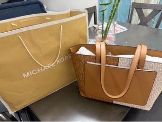 Michael kors bag