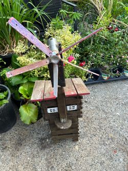 Rustic wooden windmill.  Read description 1st