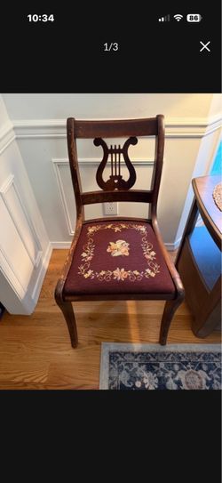 Music chair- antique