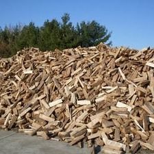 SEASONED OAK FIREWOOD 