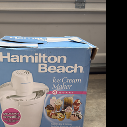 Hamilton Beach 4 Quart Automatic Ice Cream Maker In Box With Instructions / Recipe Booklet