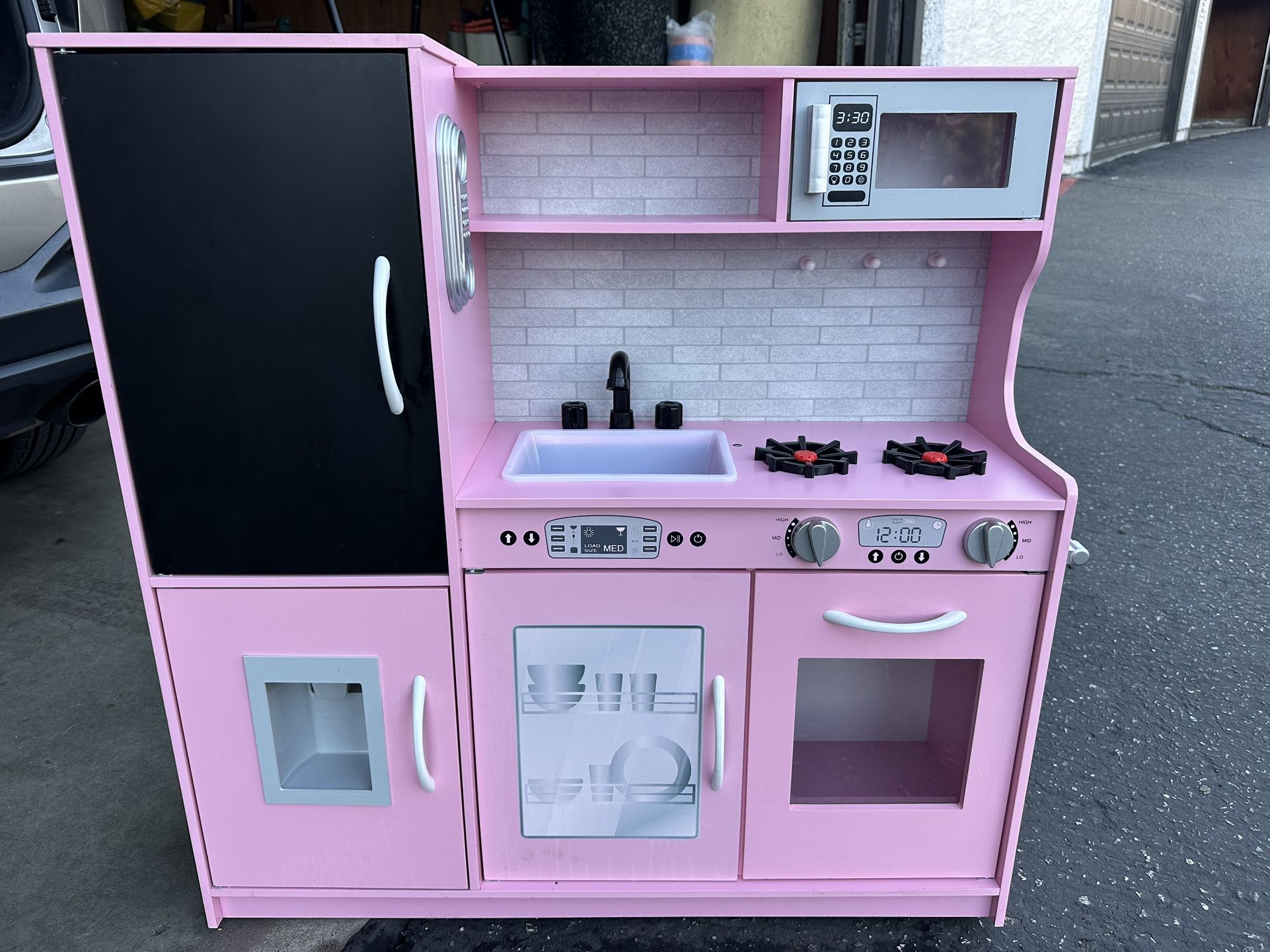 Kids Kitchen